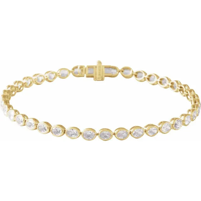 THE LAB-GROWN DIAMOND OVAL LINE BRACELET