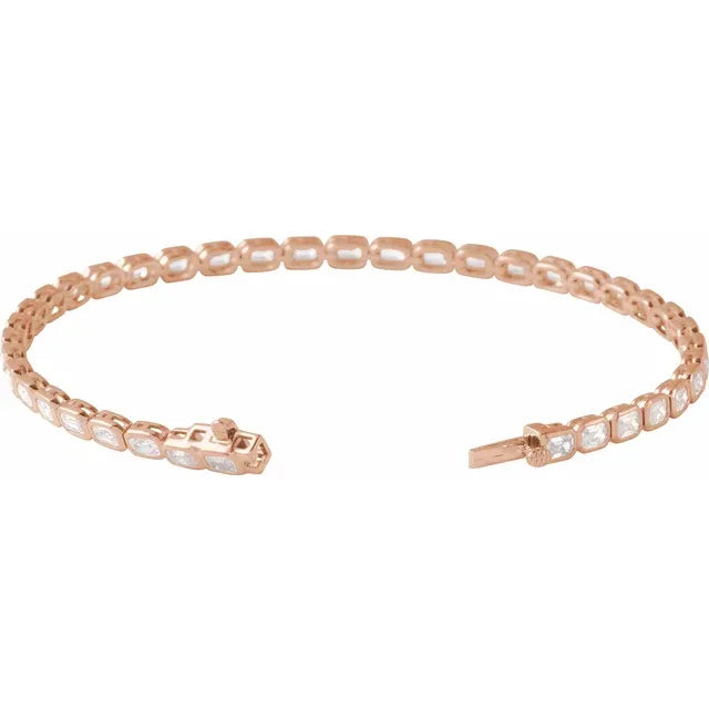 THE LAB-GROWN DIAMOND EMERALD LINE BRACELET