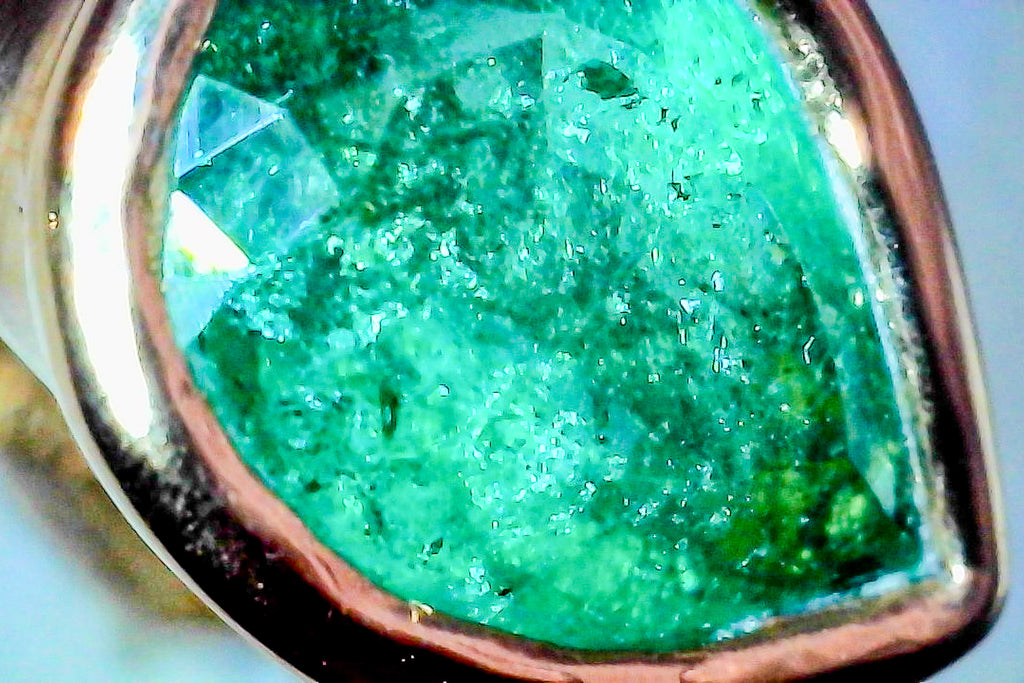 The Channel Ring