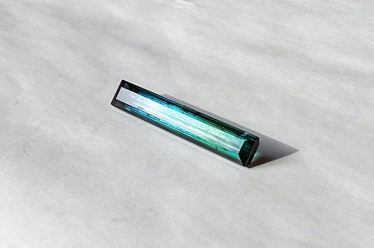 3.21ct Bicolor Teal-Blue VVS Afghan Tourmaline — Vertical Drop Pendant — Made to Order