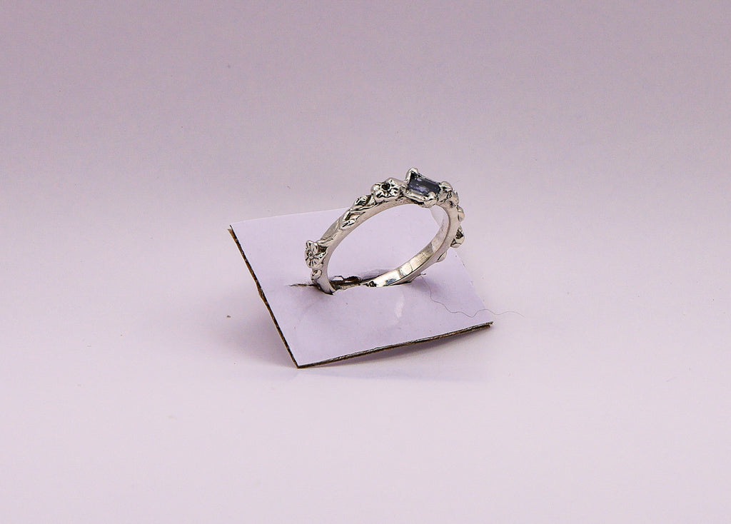 The Meadow Ring